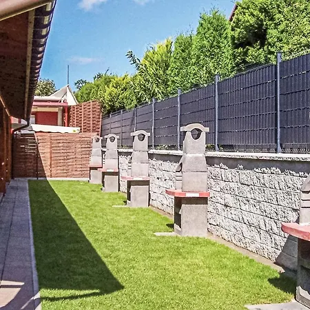 In With Kitchenette בית נופש סיאנוז'טי